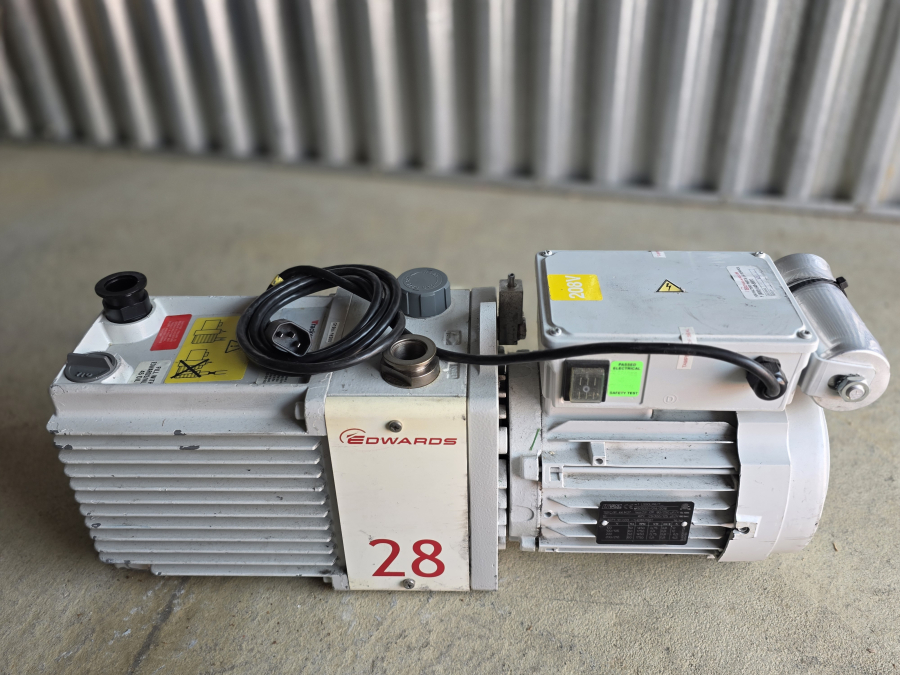 Agilent G6520B 6520 Accurate-Mass Q-TOF LC/MS Mass Spectrometer W/ Flight Tube; S/N US10422004, VIN/Serial 80220220, photo 6 of 48