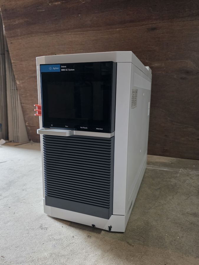 Agilent Intuvo 9000 Benchtop Gas Chromatograph System; S/N US21180001, photo 7 of 46