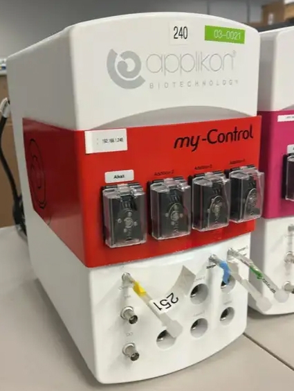 Getinge Applikon Biotechnology my-Control Bioreactor Controller — Part No. Z310210012, Year 2020 ; SN:A170616-2000255/260/264/269/273, photo 9 of 20