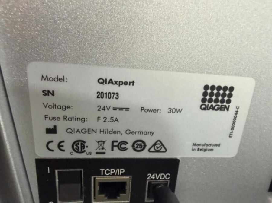 Qiagen QIAxpert Spectrophotometer; S/N #201073, photo 6 of 8